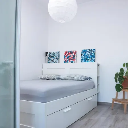 Downtown Nest With Balcony Apartment Corfu (city)